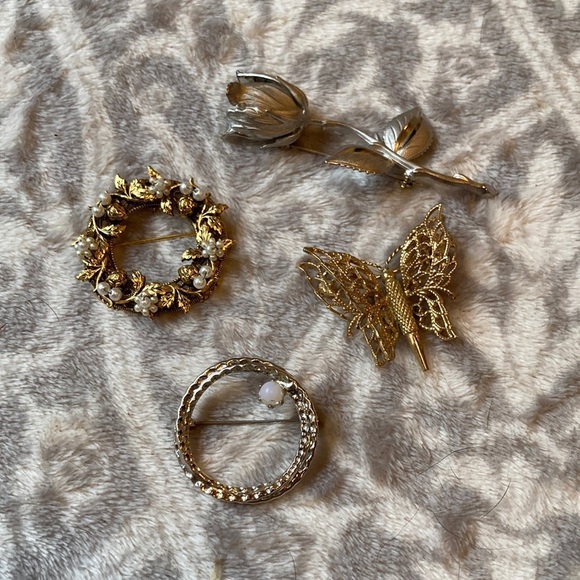 Lot of vintage brooches - Picture 1 of 9